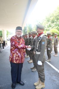 Wabup Bantaeng Lepas 28 Personel Ikuti Lomba Apel Kesiapsiagaan Satpol PP dan Linmas