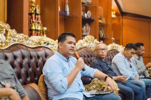 Beri Solusi Cepat, Bupati Bantaeng Uji Nurdin Terima Warga Terdampak KIBA
