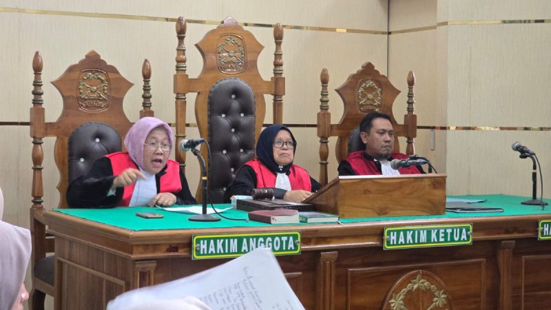 Sidang Dugaan Dosen Bunuh Suami, Terdakwa Ngotot Rusman Situngkir Korban Lakalantas