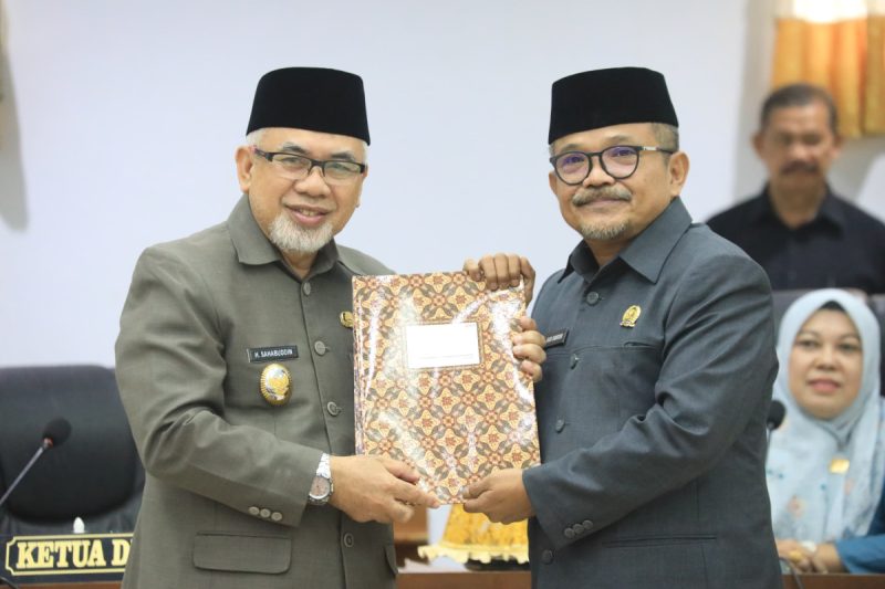 Rapat Paripurna DPRD Bantaeng, Ranperda Perubahan APBD 2025 Disetujui Bersama