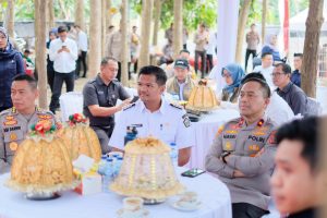 Bupati Bantaeng Dampingi Wakapolda Sulsel Ikuti Penanaman Jagung Serentak Kuartal IV