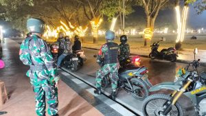 Patroli Binter Kolaborasi Wujud Sinergi Kodim 1410/Bantaeng dan Komduk Jaga Kamtibmas di Wilayah Kabupaten Bantaeng